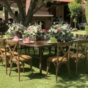 Renta de mesas cuadradas